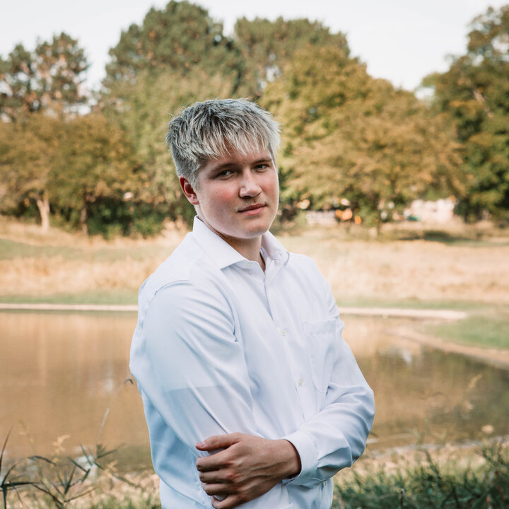 Avatar for Simon Johnson